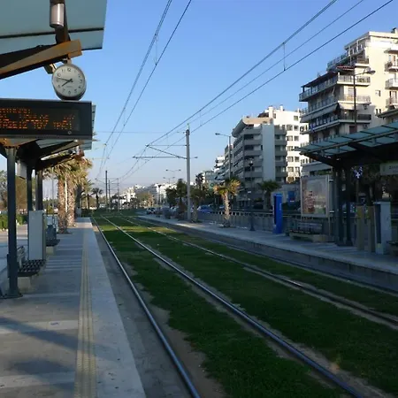 Athenian Riviera Beach Front Apartment 2 Minutes From Tram Stop Exterior foto